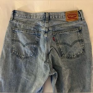 Levi’s Low Pro Straight Jeans